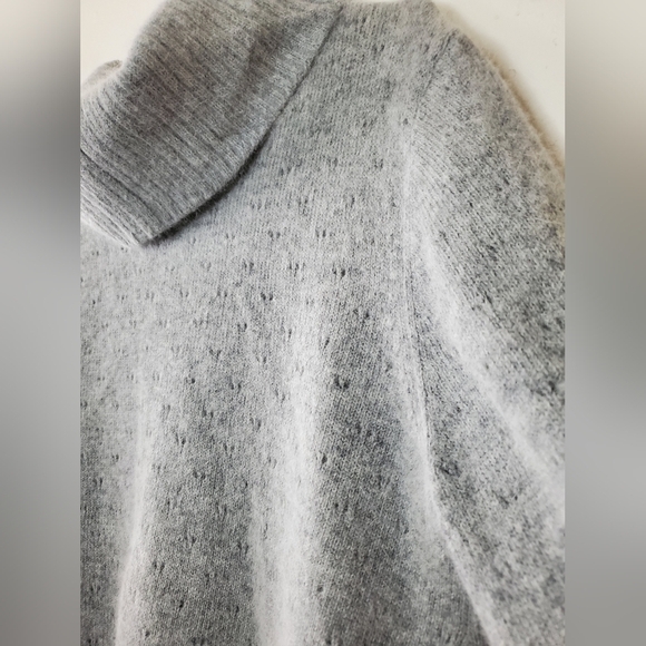 Alexandra Bartlett Petite Angora Rabbit hair Lambs Wool Turtleneck Size PXL - Picture 4 of 12